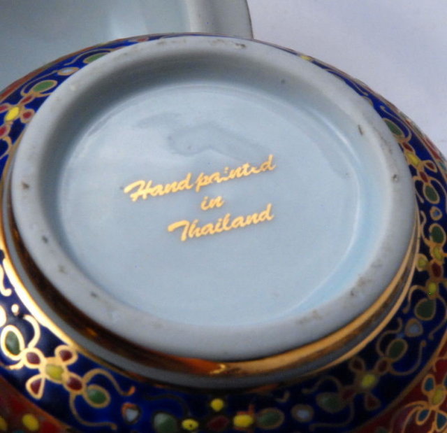 Bencharong Porcelain Jar 5