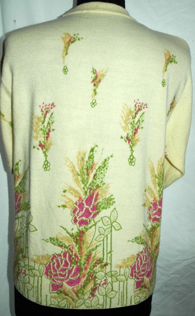 Vintage Italian Lana Wool Cardigan Sweater, yellow with flowers* PRICED REDUCED! **