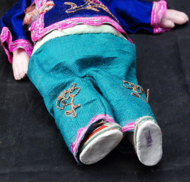 Chinese Boy Composition Doll with Silk Clothes