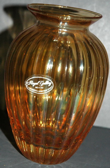 Royal Gallery Italian Amber Luster Glass Vase