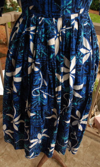 Alfred Shaheen Hawaiian Print Dress Authentic Vintage 1950's size 10
