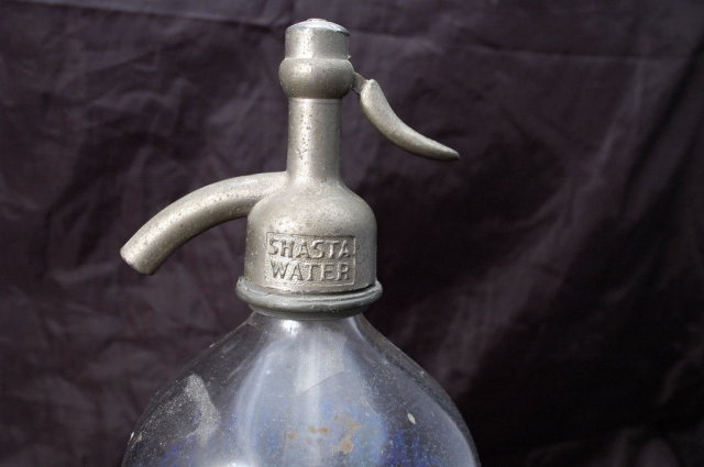 Old SHASTA WATER CO. Glass Seltzer Bottle