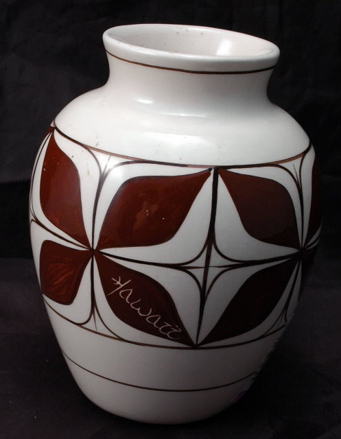 Pohaku Kiln Pottery Vase, Hand Painted in Hawaii * PRICED REDUCED! **