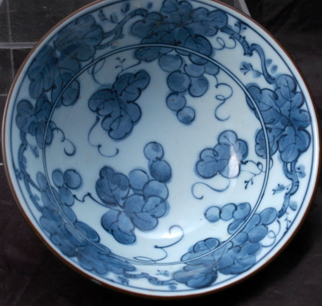Japanese Blue/ White Porcelain Flower & Rice Grain Pattern Bowl
