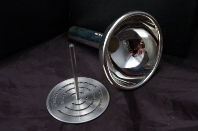 L' ETAMINE A DECANTER / French wine filter , silver plated in box
