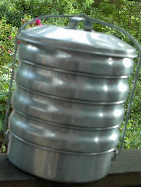 Regal Aluminum Stacking Picnic Food or Camping set