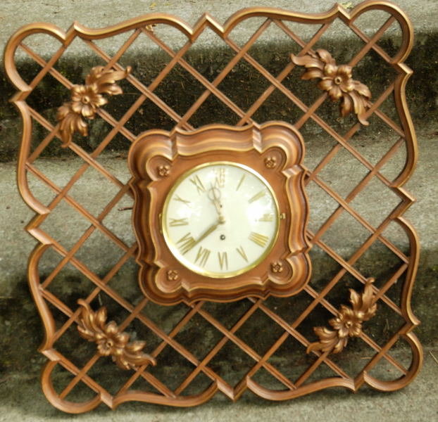 Huge Lattice Syroco Wall Clock, 8 Day Jeweled Wind Up with key. of Syroco Wood RARE STYLE * PRICED REDUCED! **