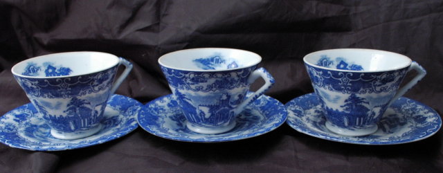 Set of 3 Blue and White Porcelain China Tea Cups, with Saucers Marked Made in Japan