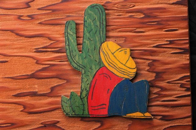 Vintage Wood Covered Mexican Theme Scrapbook Photo Album -unused