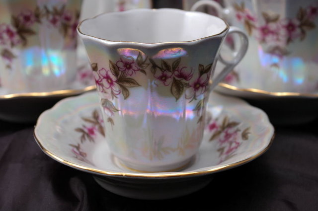 Korosten Porcelain Ukraine Russian Luster 11 Piece Demitasse Tea Set