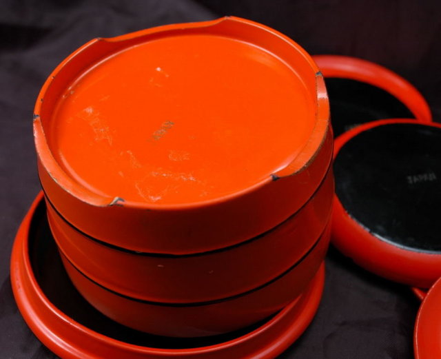 Vintage Japanese Lacquer-ware Wood Coaster with Container Cinnabar Black and Gold