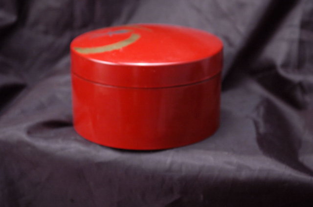 Vintage Japanese Lacquer-ware Coaster with Container Cinnabar and Gold