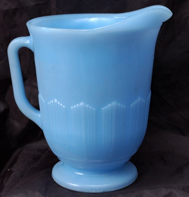 Delphite Blue Glass Milk Pitcher - Pyrex Canada