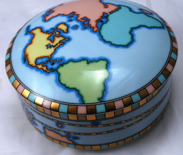 Tiffany & Co. World Map Signed Porcelain Trinket Box